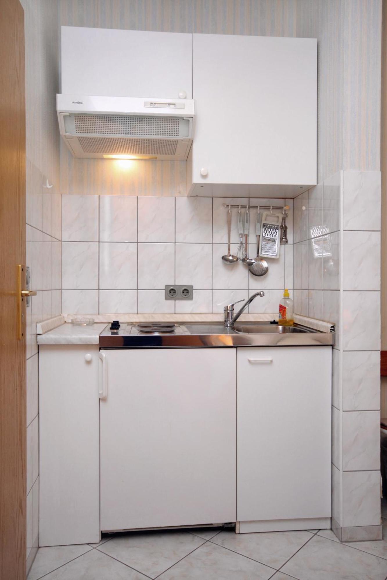 Apartments By The Sea Duce, Omis - 5973 Zewnętrze zdjęcie