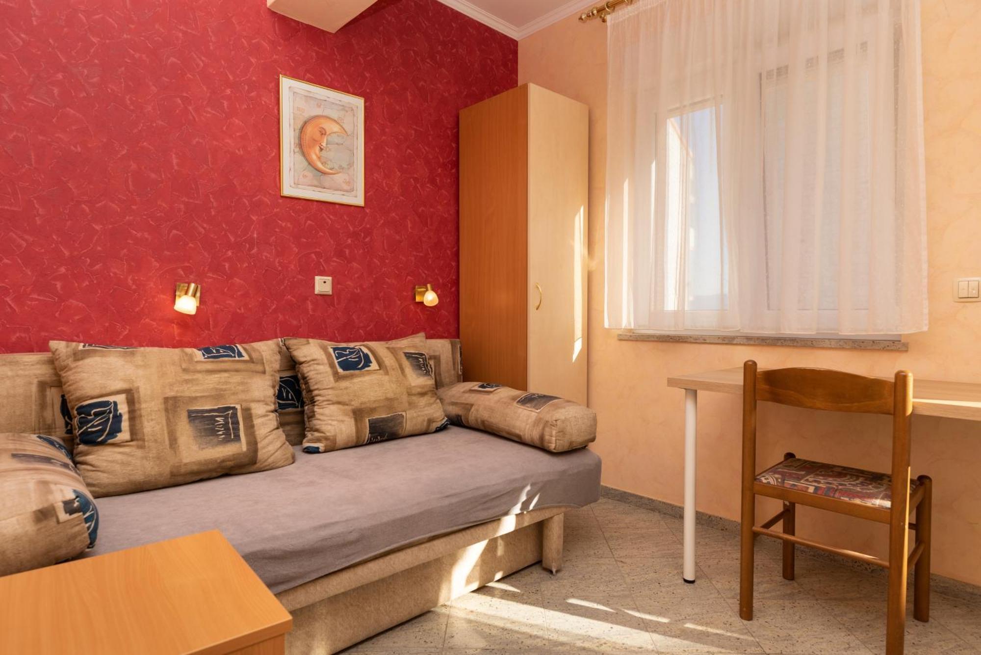 Apartments By The Sea Duce, Omis - 5973 Zewnętrze zdjęcie