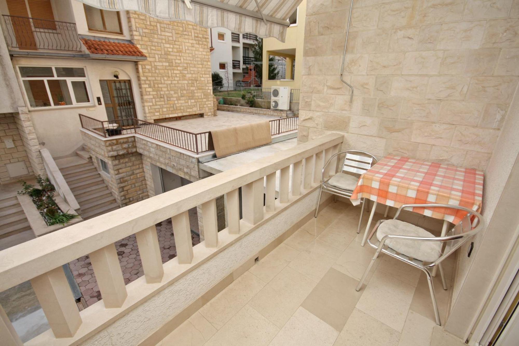 Apartments By The Sea Duce, Omis - 5973 Zewnętrze zdjęcie