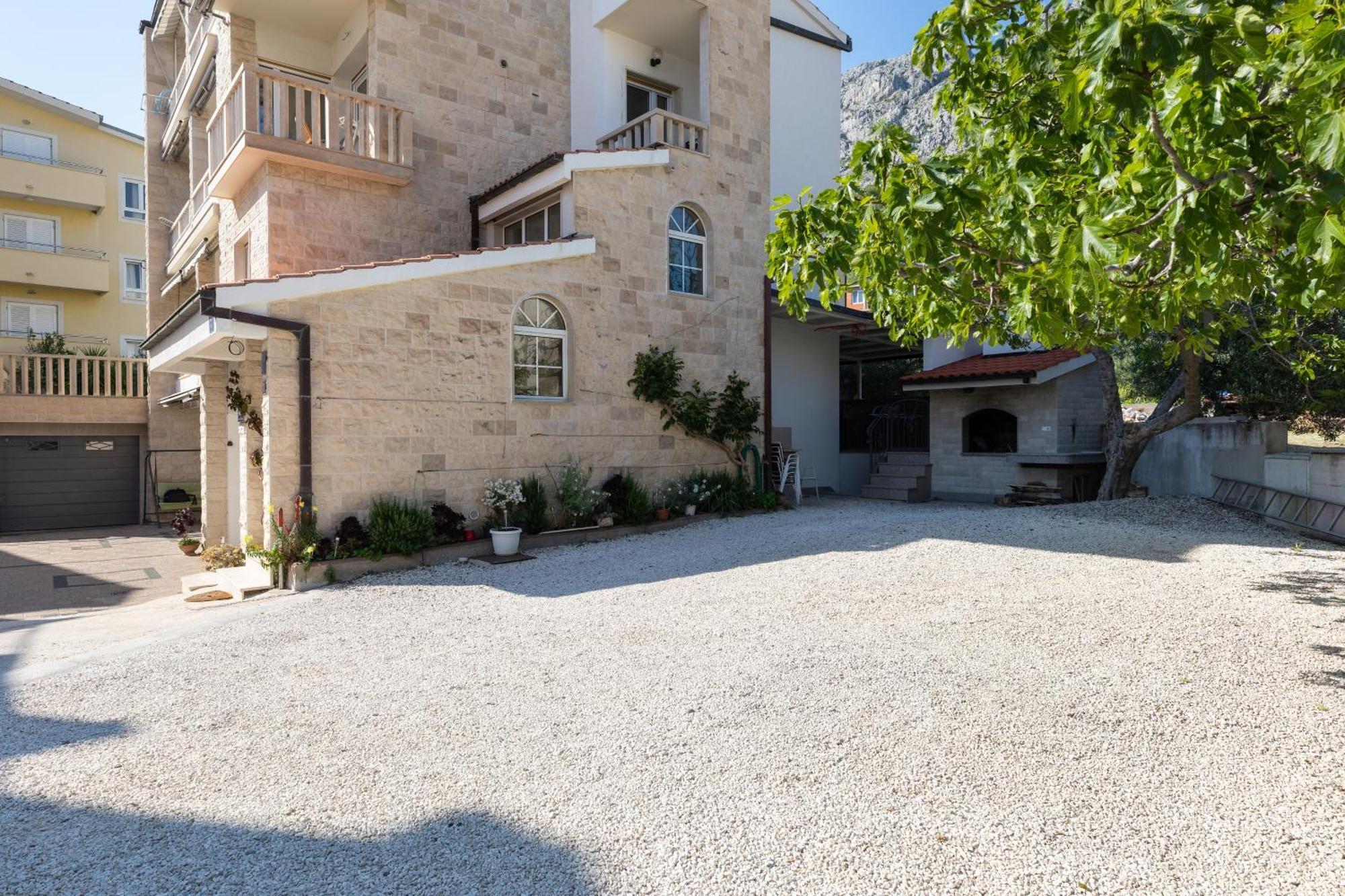 Apartments By The Sea Duce, Omis - 5973 Zewnętrze zdjęcie
